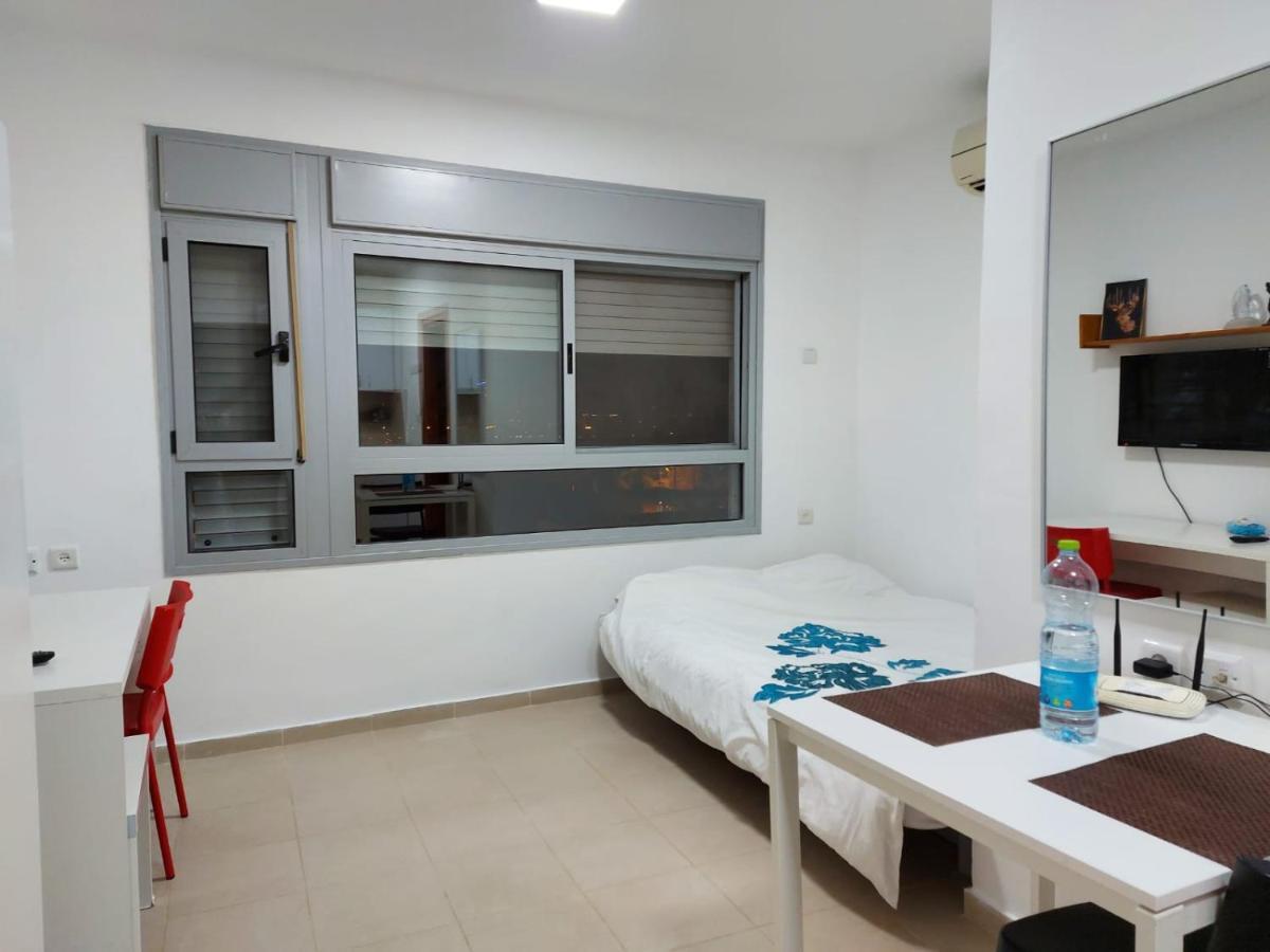 New Studio In Soroka Hospital Area Apartment Beersheba Luaran gambar
